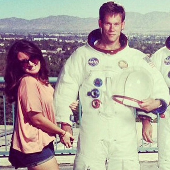 Meet your Posher, Tara - Picture 1 of 1